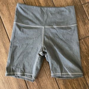 Zyia Active Bike Shorts Size Medium